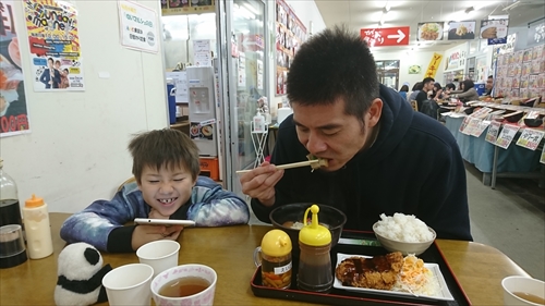 3日・いくら丼！
